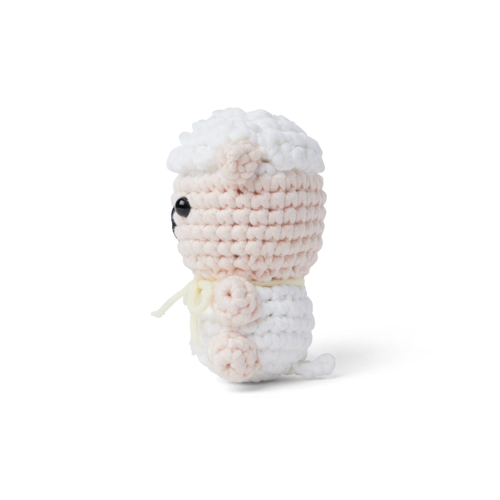 Charlotte the Sheep - Happy Zoo Beginners Crochet Kit - Perfect Gift with Step-by-Step Video Tutorial