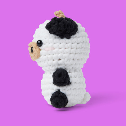 Daisy the Cow - Happy Zoo Beginners Crochet Kit - Perfect Gift with Step-by-Step Video Tutorial